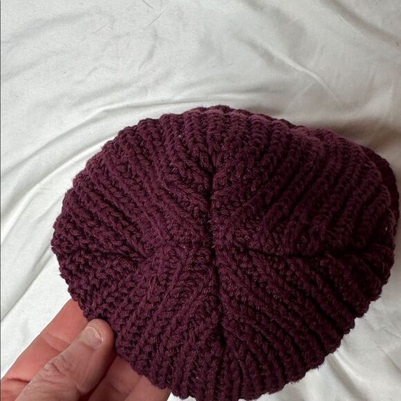 Love Your Melon Harry Potter Lightning Bolt Glasses Ribbed Knit Beanie Hat. - Picture 4 of 6